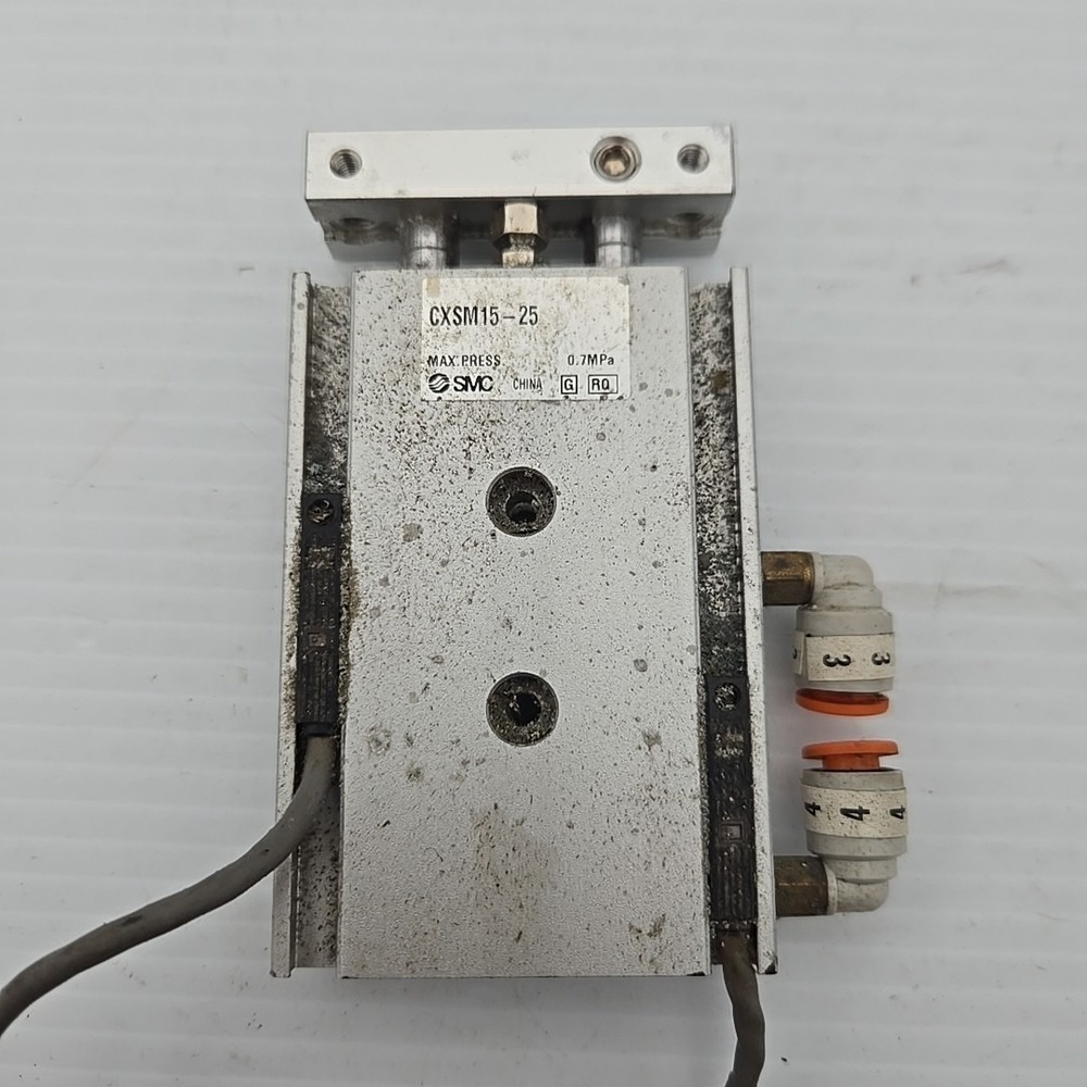 SMC‎ CXSM15-25 CXSM1525 Dual Rod Cylinder